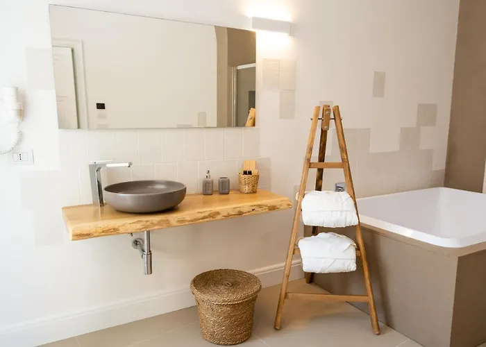 Guest house Corte Sant'angelo 4*