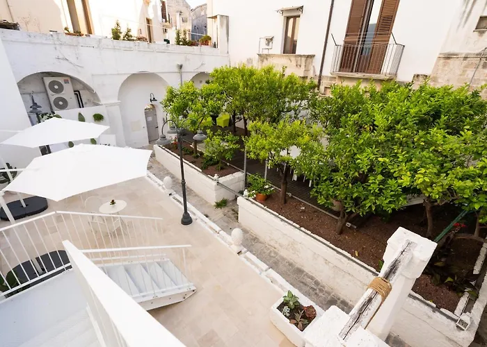 Guest house Corte Sant'angelo 4*