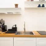 Corte Sant'angelo בית הארחה מונופולי