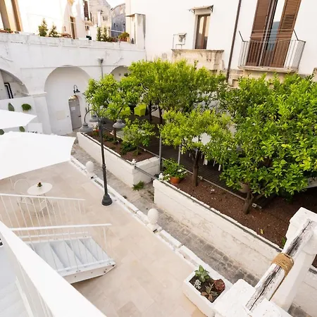 بيت ضيافة Corte Sant'angelo 4*