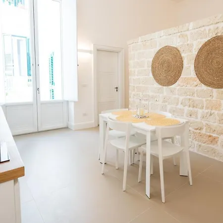 بيت ضيافة Corte Sant'angelo 4*