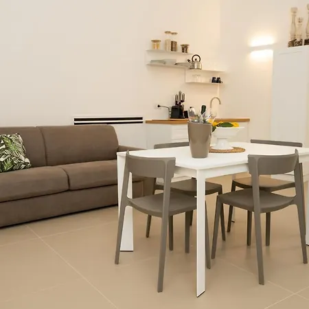 Corte Sant'angelo Konukevi 4*