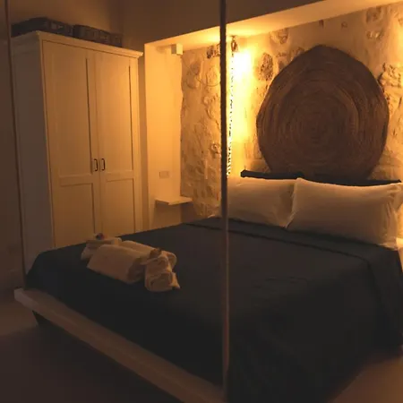 Konukevi Corte Sant'angelo Monopoli